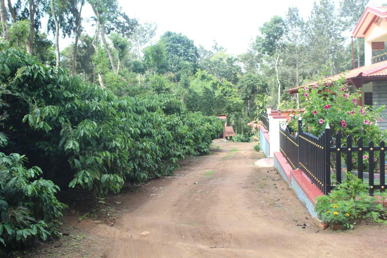 Whistling Woods Farm Stay Kushālnagar Exterior foto